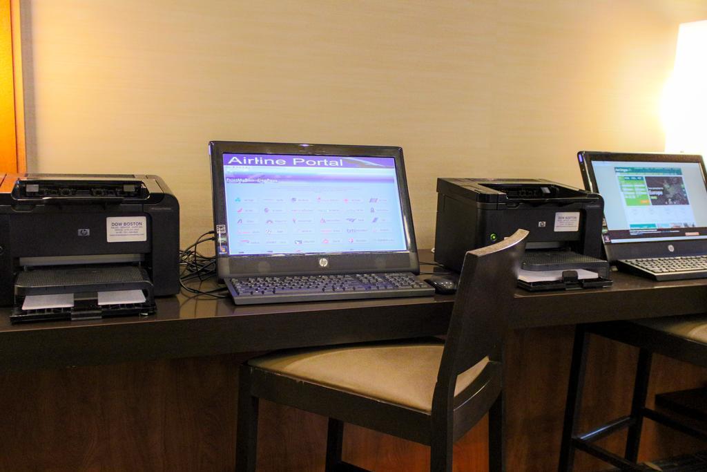Comfort Inn & Suites Logan International Airport Revere Luaran gambar