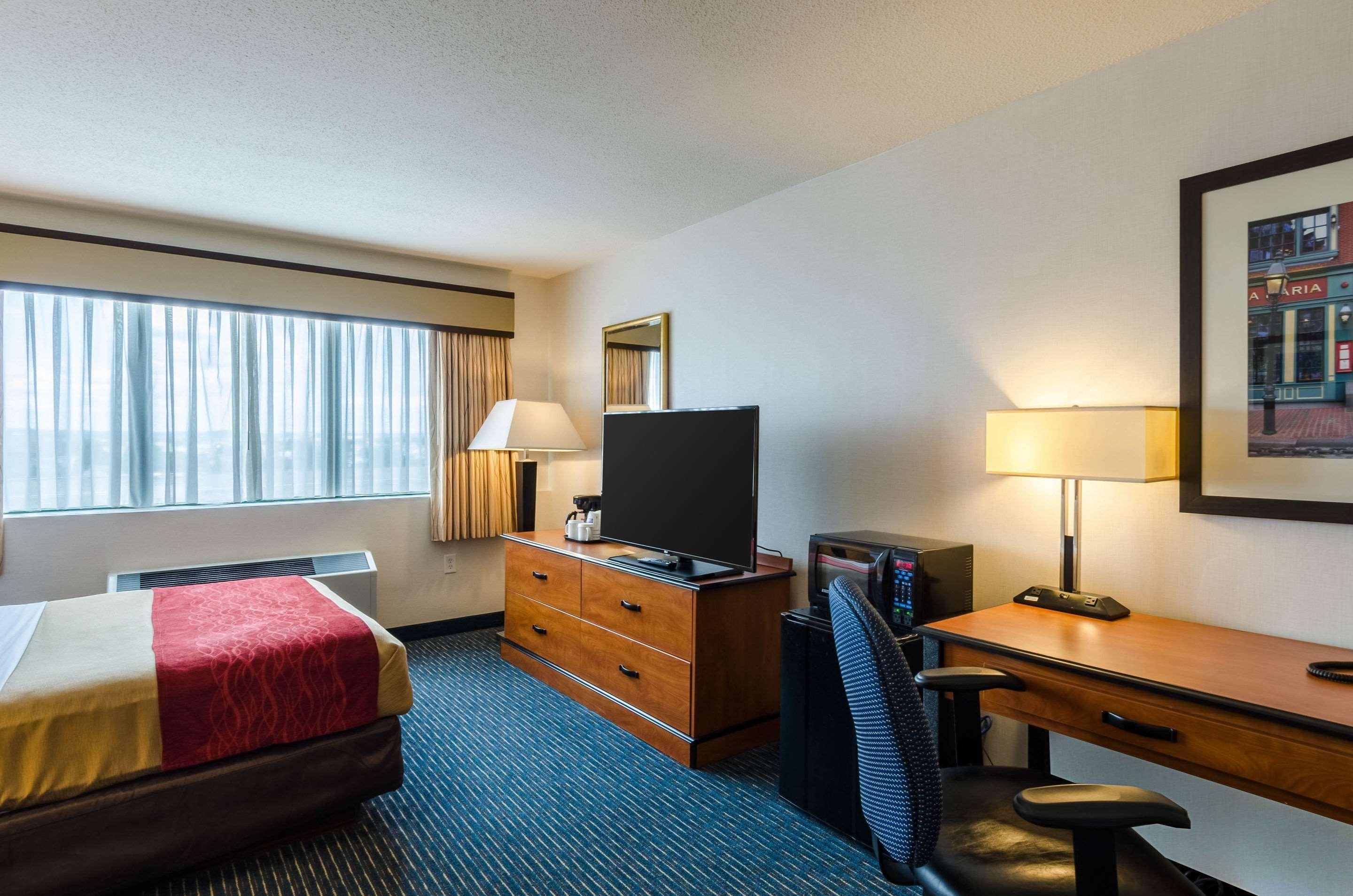 Comfort Inn & Suites Logan International Airport Revere Luaran gambar