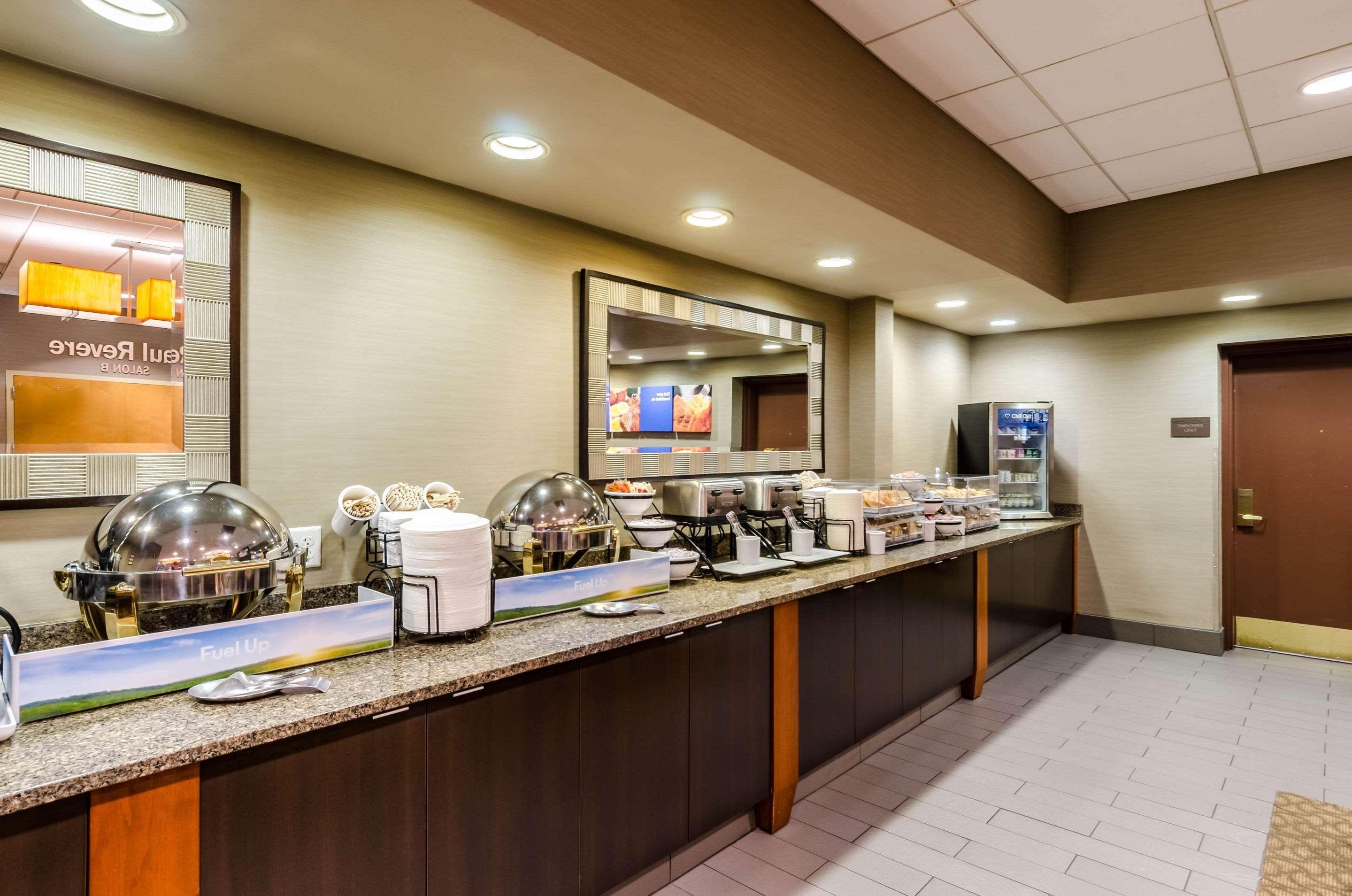 Comfort Inn & Suites Logan International Airport Revere Luaran gambar